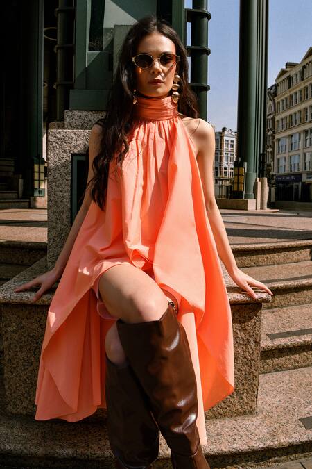 Shop Therealb Peach Cotton Collared Halter Neck Top And Shorts Set Online at Aza Fashions Shop_Therealb_Peach Cotton Collared Halter Neck Top And Shorts Set _Online_at_Aza_Fashions