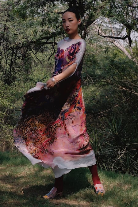 Buy Amka Pink Silk Round Neck Designer Tareli Kaftan In Rose Online at Aza Fashions Buy_Amka_Pink Silk Round Neck Designer Tareli Kaftan In Rose _Online_at_Aza_Fashions