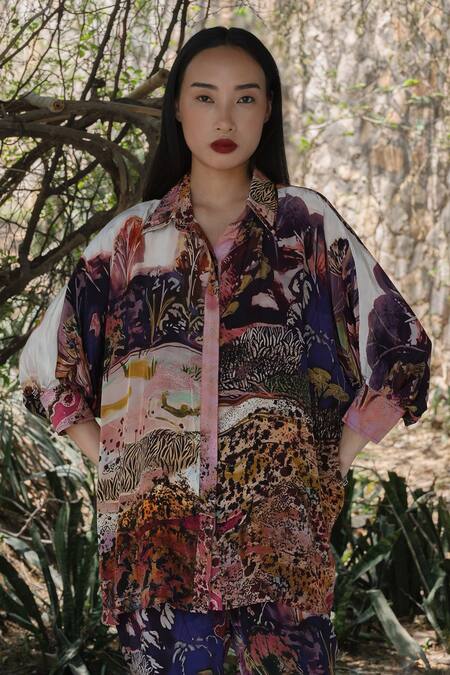 Shop Amka Pink Silk Collared Rose Designer Shirt And Pant Set Shop_Amka_Pink Silk Collared Rose Designer Shirt And Pant Set