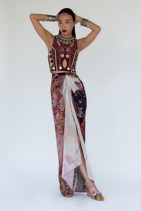 Buy_Amka_Pink Silk Mirrors, Beads Round Neck Embroidered Merlot Top And Skirt Set 