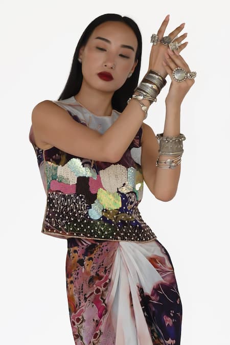 Shop Amka Rose Gold Silk Beads, Sequins Round Neck Designer Pink Top And Skirt Set Online at Aza Fashions Shop_Amka_Rose Gold Silk Beads, Sequins Round Neck Designer Pink Top And Skirt Set _Online_at_Aza_Fashions