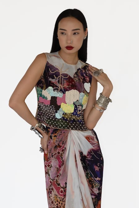 Amka Rose Gold Silk Beads, Sequins Round Neck Designer Pink Top And Skirt Set at Aza Fashions Amka_Rose Gold Silk Beads, Sequins Round Neck Designer Pink Top And Skirt Set _at_Aza_Fashions