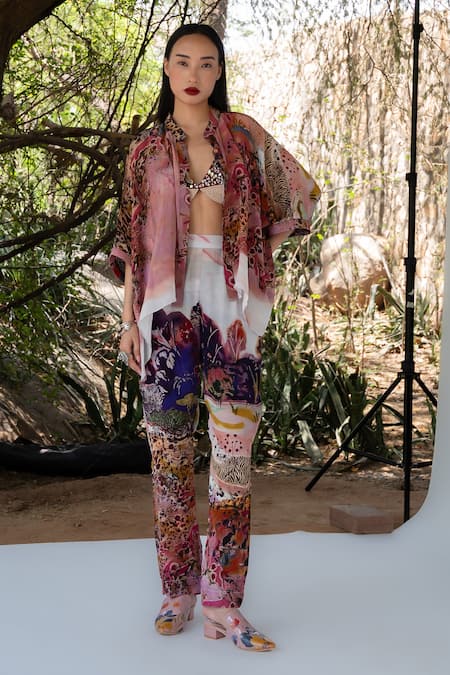 Buy Amka Pink Silk Plunge Neck Rose Designer Blouse Online at Aza Fashions Buy_Amka_Pink Silk Plunge Neck Rose Designer Blouse _Online_at_Aza_Fashions