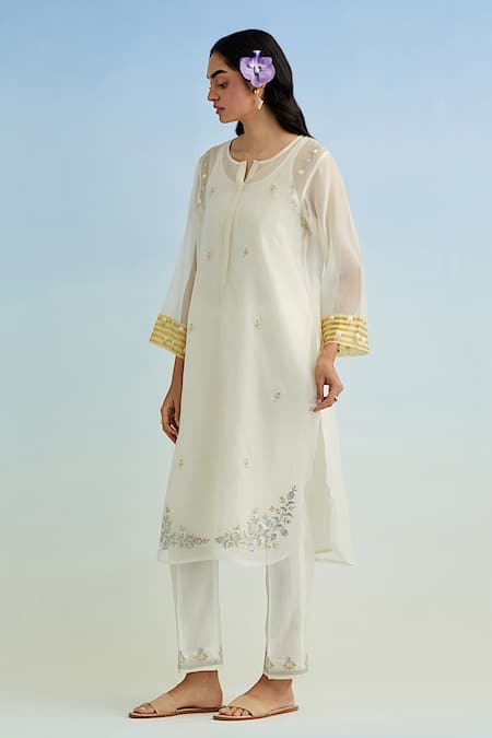Buy Anantaa By Roohi Ivory Chanderi, Cotton Embroidery Round Neck Kurta Pant Set Online at Aza Fashions Buy_Anantaa By Roohi_Ivory Chanderi, Cotton Embroidery Round Neck Kurta Pant Set _Online_at_Aza_Fashions