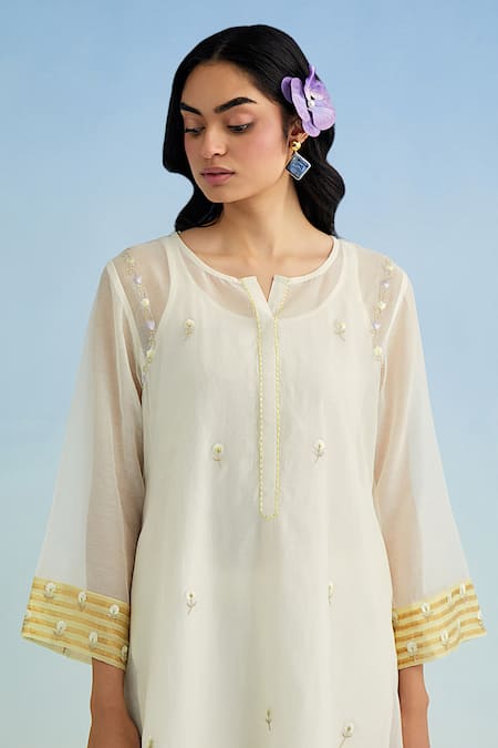 Anantaa By Roohi Ivory Chanderi, Cotton Embroidery Round Neck Kurta Pant Set at Aza Fashions Anantaa By Roohi_Ivory Chanderi, Cotton Embroidery Round Neck Kurta Pant Set _at_Aza_Fashions