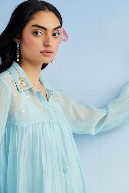 Anantaa By Roohi_Blue Chanderi Embroidery Collared Kurta Pant Set _Online_at_Aza_Fashions