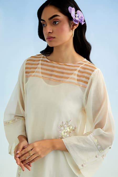 Shop_Anantaa By Roohi_Ivory Chanderi Embroidery Round Neck Kurta Pant Set _Online_at_Aza_Fashions