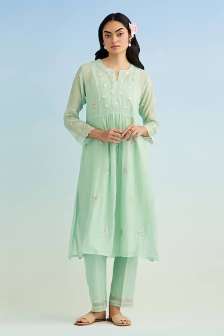 Anantaa by Roohi Green Embroidered Kurta Pant Set 