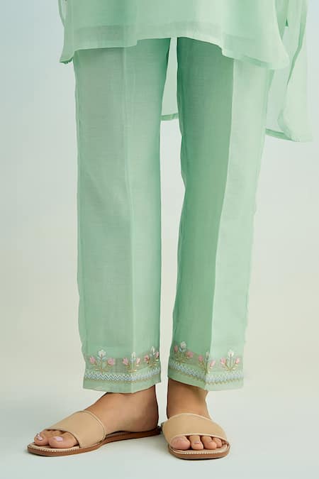 Shop_Anantaa By Roohi_Green Embroidery Round Neck Kurta Pant Set _Online_at_Aza_Fashions