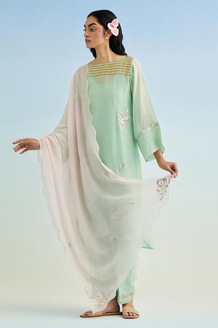 Anantaa By Roohi Green Kurta Set with Pink Dupatta 