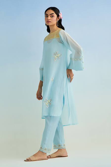 Anantaa By Roohi_Blue Chanderi Embroidery Round Neck Kurta Set With Yellow Dupatta _Online_at_Aza_Fashions