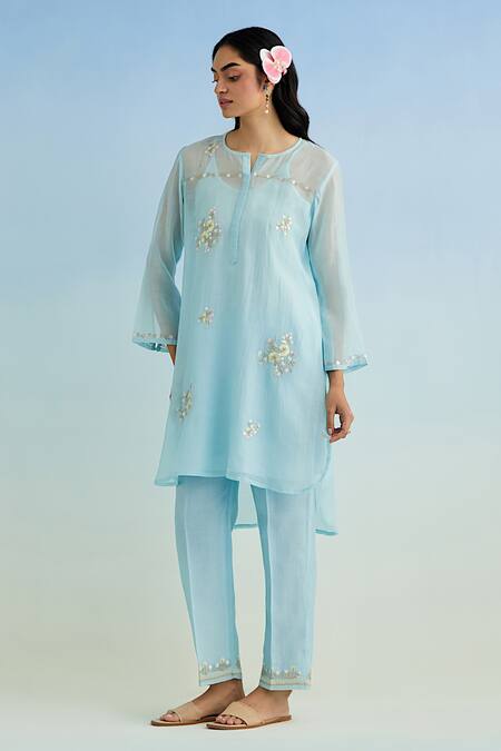 Shop_Anantaa By Roohi_Blue Chanderi Embroidery Round Neck Mul Kurta Set With Dupatta _Online_at_Aza_Fashions