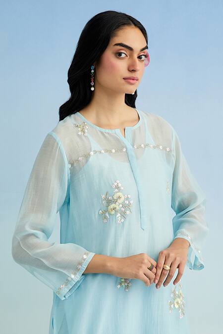 Buy_Anantaa By Roohi_Blue Chanderi Embroidery Round Neck Mul Kurta Set With Dupatta 