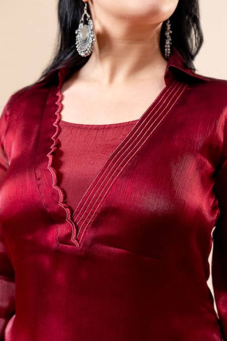 Buy_Mamicha_Maroon Organza, Chiffon Embroidery Round Neck Rose Wood Kurta Pant Set_Online_at_Aza_Fashions