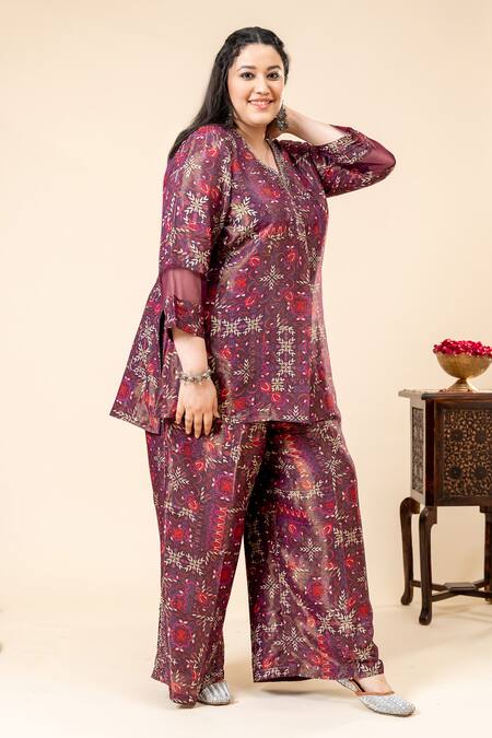 Mamicha_Wine Crepe Embroidery, Sequins V-neck Italian Kurta Pant Set_Online_at_Aza_Fashions