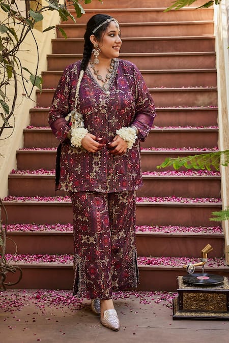 Mamicha Wine Crepe Embroidery, Sequins V-neck Italian Kurta Pant Set