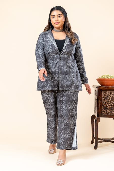 Buy_Mamicha_Black Polyester, Rayon Embroidery Blazer And Pant Set_Online_at_Aza_Fashions