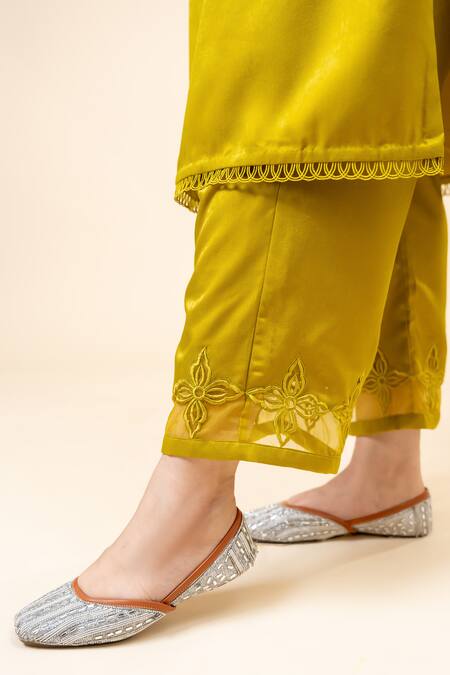 Buy_Mamicha_Green Satin Embroidery Round , Keyhole Designer Dark Lime Kurta Set