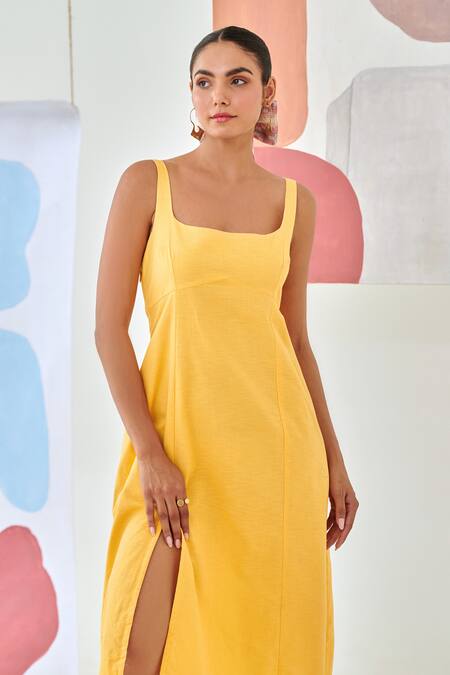 Moontara_Yellow Cotton Square Neck Linen Sleeveless Dress _at_Aza_Fashions