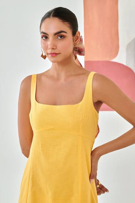 Buy_Moontara_Yellow Cotton Square Neck Linen Sleeveless Dress 