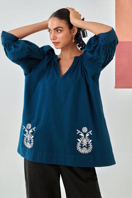 Buy_Moontara_Teal Cotton Embroidery V-neck Top And Black Pants Set _Online_at_Aza_Fashions