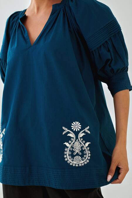 Shop_Moontara_Teal Cotton Embroidery V-neck Top And Black Pants Set 