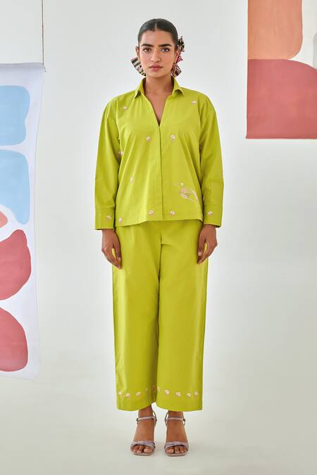 Moontara Green Cotton Embroidery Collared Lemon Co-ord Set With Floral Online at Aza Fashions Moontara_Green Cotton Embroidery Collared Lemon Co-ord Set With Floral _Online_at_Aza_Fashions