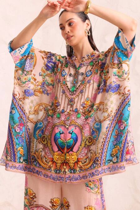 Buy_Zariaah_Pink Viscose, Silk Crystals Collared Peacock Print Kaftan Set 