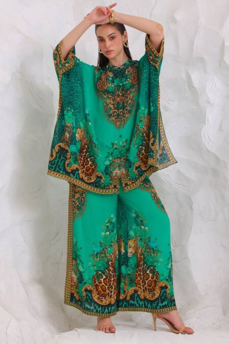 Zariaah_Green Viscose, Silk Crystals Button-down Neck Emerald Leopardess Kaftan Top _at_Aza_Fashions