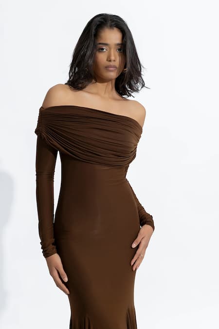 Buy Deme By Gabriella Brown Lycra Off-shoulder Irene Off Mermaid Dress Online at Aza Fashions Buy_Deme By Gabriella_Brown Lycra Off-shoulder Irene Off Mermaid Dress _Online_at_Aza_Fashions