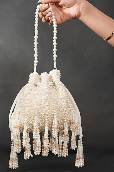 House Of Kosha Ivory Pearl Embellished Potli 