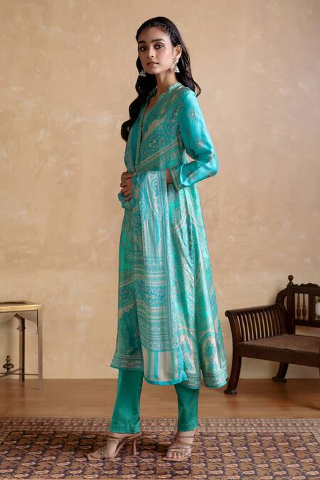 Ritu Kumar_Turquoise Silk, Viscose Embroidery Split V-neck Designer Kurta Set _Online_at_Aza_Fashions