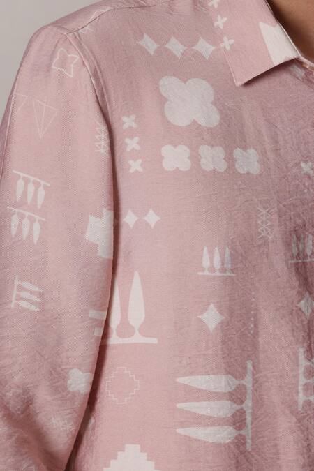 Lacquer Embassy_Pink Cotton Soreil Textured Shirt With Folk Print_at_Aza_Fashions