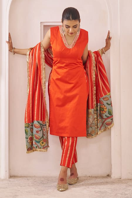 Aamra By Lavanya Orange Silk Hand Embroidered Kurta Set 