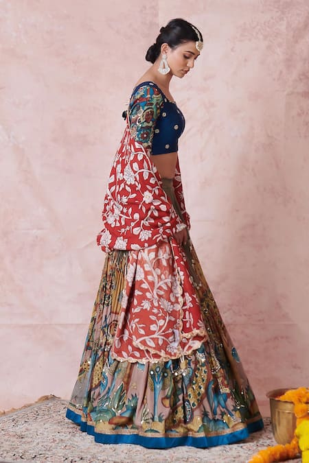 Aamra By Lavanya_Olive Green Silk Embroidery Round Neck Olive-green Hand Lehenga Set _Online_at_Aza_Fashions