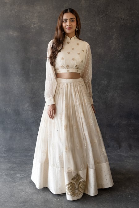 Shachi Sood_White Chanderi Silk Embroidery Mandarin Collar Hand Lehenga Set _at_Aza_Fashions
