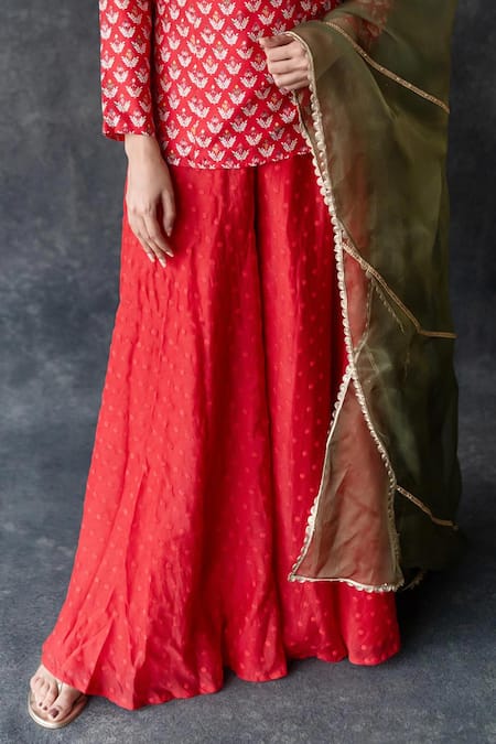 Shachi Sood_Red Chanderi, Silk, Organza Embroidery Round Neck Gulaab Hand Kurta Set _Online_at_Aza_Fashions