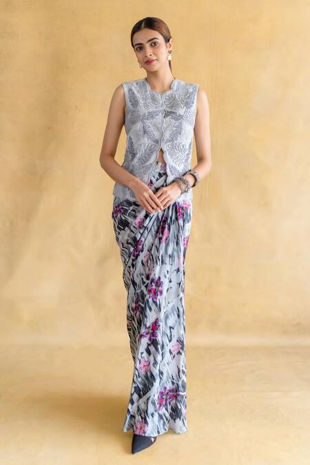 Shachi Sood_Gray Silk Embroidery Round Neck Fern Noor Coord Set _Online_at_Aza_Fashions