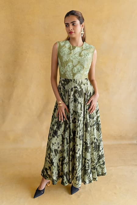 Shachi Sood Green Silk Embroidery Round Neck Amber Leela Dress 