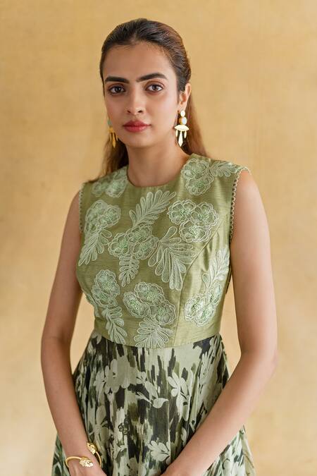 Shop_Shachi Sood_Green Silk Embroidery Round Neck Amber Leela Dress _Online_at_Aza_Fashions