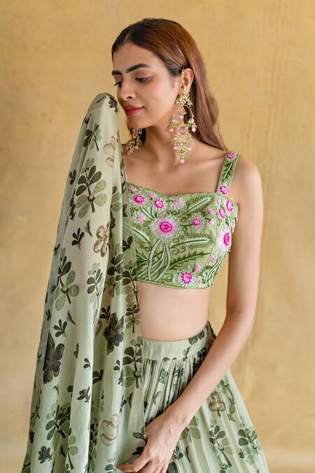 Shachi Sood_Green Silk Embroidery Square Neck Leela Of Light Lehenga Set _Online_at_Aza_Fashions