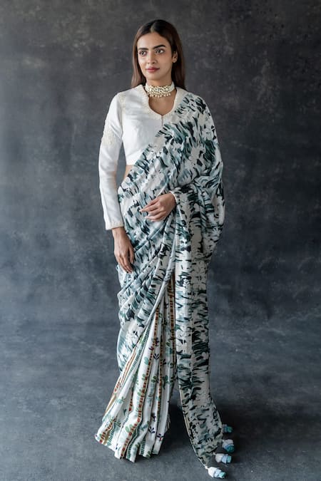 Shachi Sood White Silk Beads Round Neck Designer Sanjh Sutra Saree Set