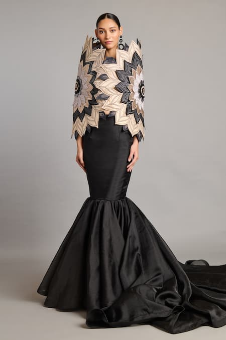 Siddartha Tytler Black 3d Mandala Cape 