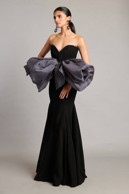 Siddartha Tytler Black Net, Organza Bows Sweetheart Neck Detailed Corset Online at Aza Fashions Siddartha Tytler_Black Net, Organza Bows Sweetheart Neck Detailed Corset _Online_at_Aza_Fashions