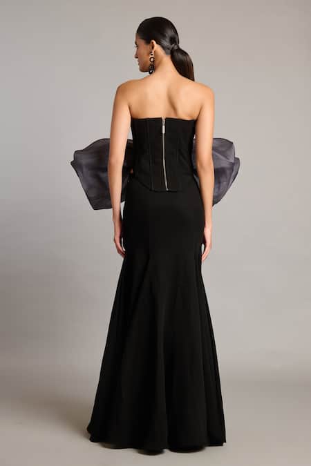 Shop Siddartha Tytler Black Net, Organza Bows Sweetheart Neck Detailed Corset at Aza Fashions Shop_Siddartha Tytler_Black Net, Organza Bows Sweetheart Neck Detailed Corset _at_Aza_Fashions