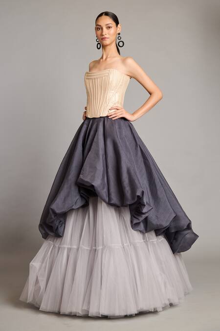 Shop Siddartha Tytler Gold Textured Lame Quilted Corset Online at Aza Fashions Shop_Siddartha Tytler_Gold Textured Lame Quilted Corset _Online_at_Aza_Fashions