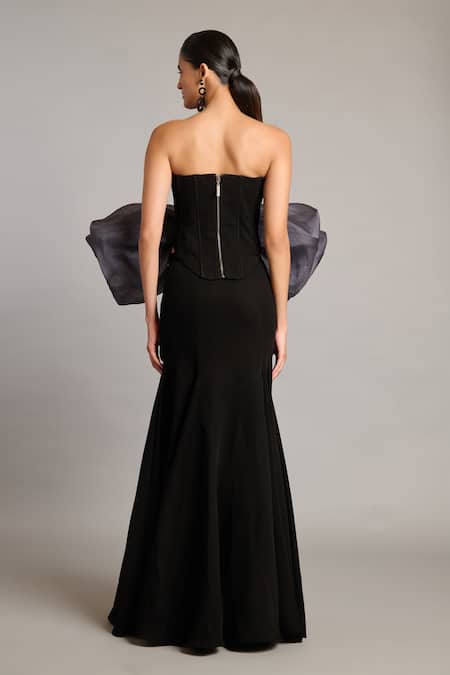 Shop Siddartha Tytler Black Microfiber Fishtail Skirt at Aza Fashions Shop_Siddartha Tytler_Black Microfiber Fishtail Skirt _at_Aza_Fashions