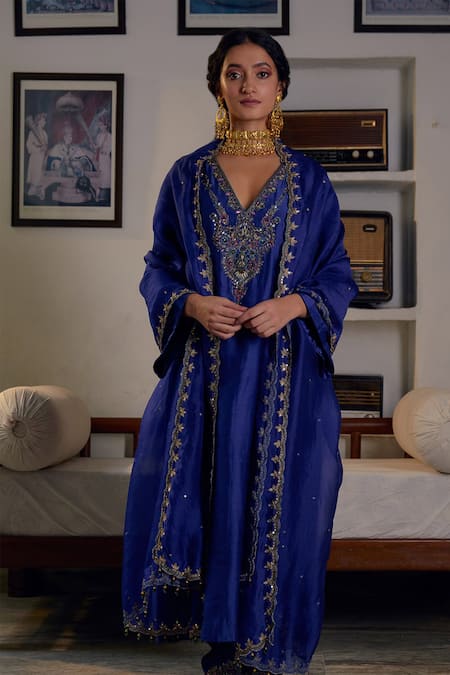 Irrau By Samir Mantri Blue , Chanderi, Organza Cut Work, Sequins, Myra Neckline Kurta Set at Aza Fashions Irrau By Samir Mantri_Blue , Chanderi, Organza Cut Work, Sequins, Myra Neckline Kurta Set _at_Aza_Fashions
