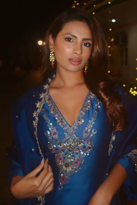 Buy Irrau By Samir Mantri Blue , Chanderi, Organza Cut Work, Sequins, Myra Neckline Kurta Set Buy_Irrau By Samir Mantri_Blue , Chanderi, Organza Cut Work, Sequins, Myra Neckline Kurta Set