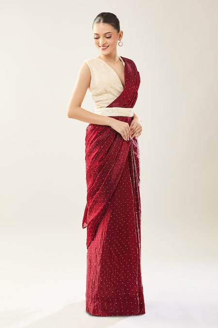 Samyukta Singhania_Maroon Net Embroidery V-neck Pre-draped Saree Set _Online_at_Aza_Fashions